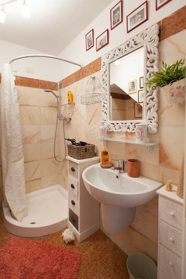 Villa Chezcatherine à Sarzana Extérieur photo